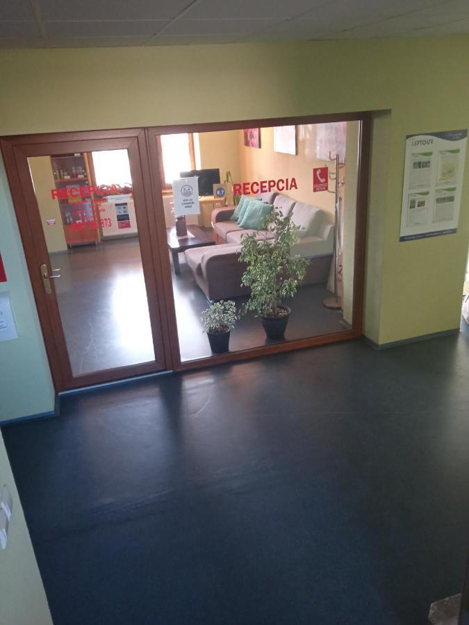 Apartman Zara Superior Liptovský Mikuláš Dış mekan fotoğraf